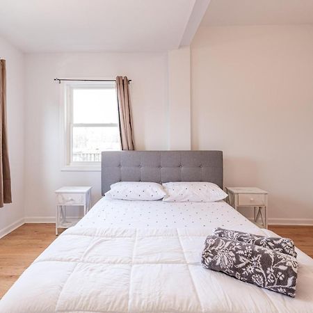 Вилла Tranquil Town House With Parking And Laundry - Just 25 Minutes To Time Square! Джерси-Сити Экстерьер фото
