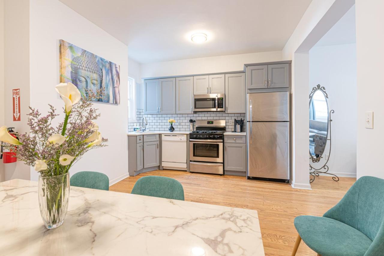 Вилла Tranquil Town House With Parking And Laundry - Just 25 Minutes To Time Square! Джерси-Сити Экстерьер фото