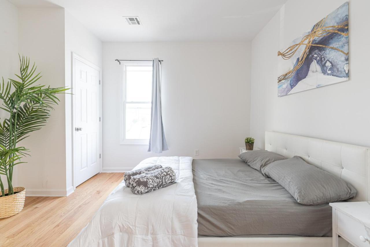Вилла Tranquil Town House With Parking And Laundry - Just 25 Minutes To Time Square! Джерси-Сити Экстерьер фото