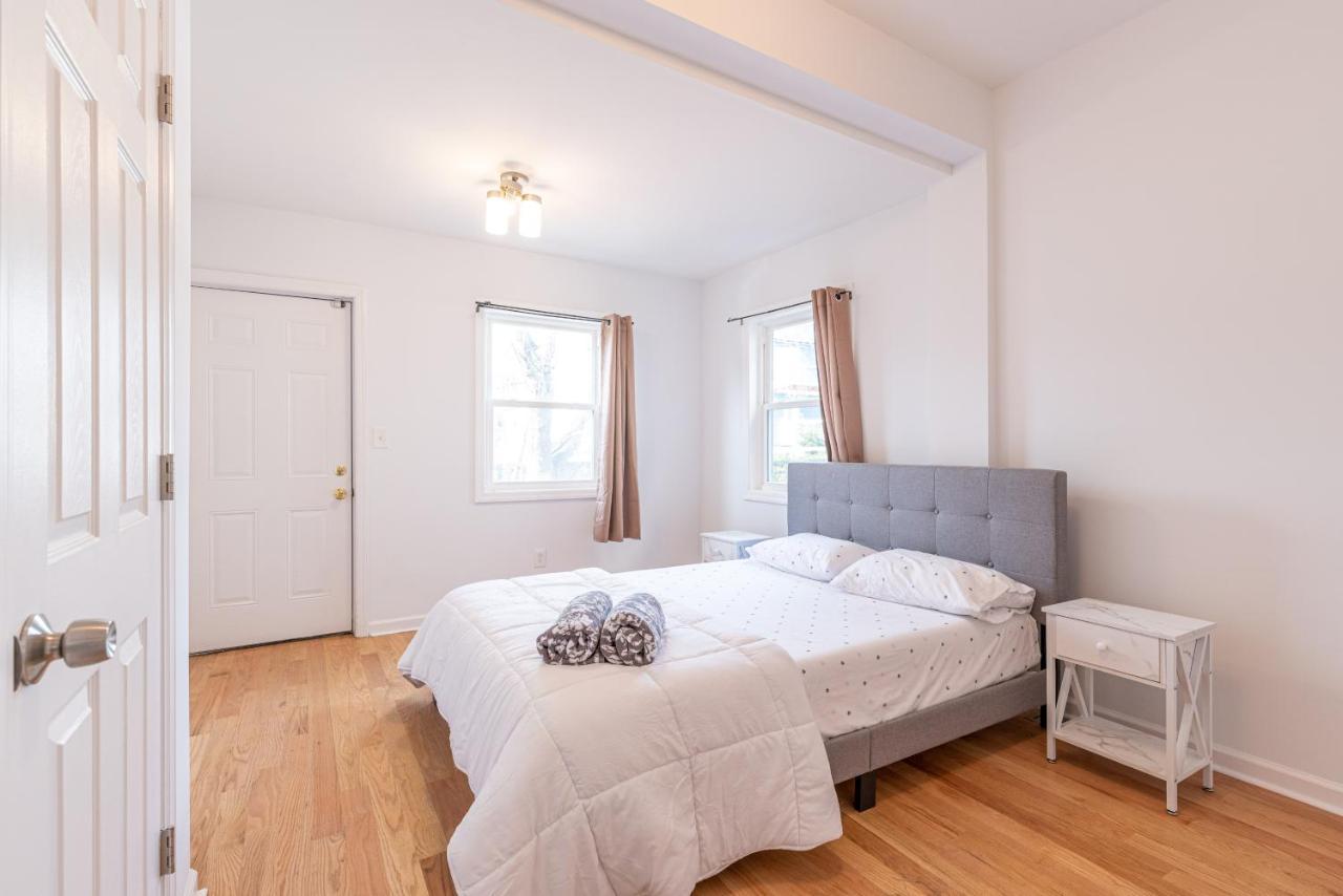 Вилла Tranquil Town House With Parking And Laundry - Just 25 Minutes To Time Square! Джерси-Сити Экстерьер фото