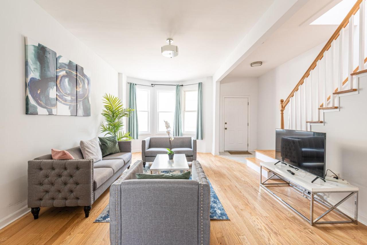 Вилла Tranquil Town House With Parking And Laundry - Just 25 Minutes To Time Square! Джерси-Сити Экстерьер фото