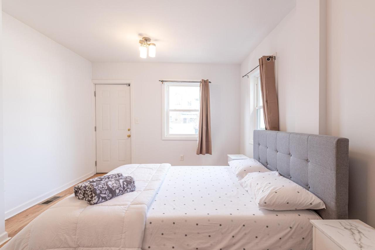 Вилла Tranquil Town House With Parking And Laundry - Just 25 Minutes To Time Square! Джерси-Сити Экстерьер фото