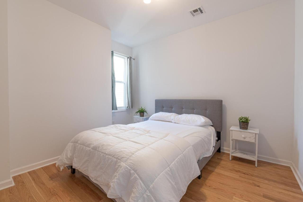Вилла Tranquil Town House With Parking And Laundry - Just 25 Minutes To Time Square! Джерси-Сити Экстерьер фото