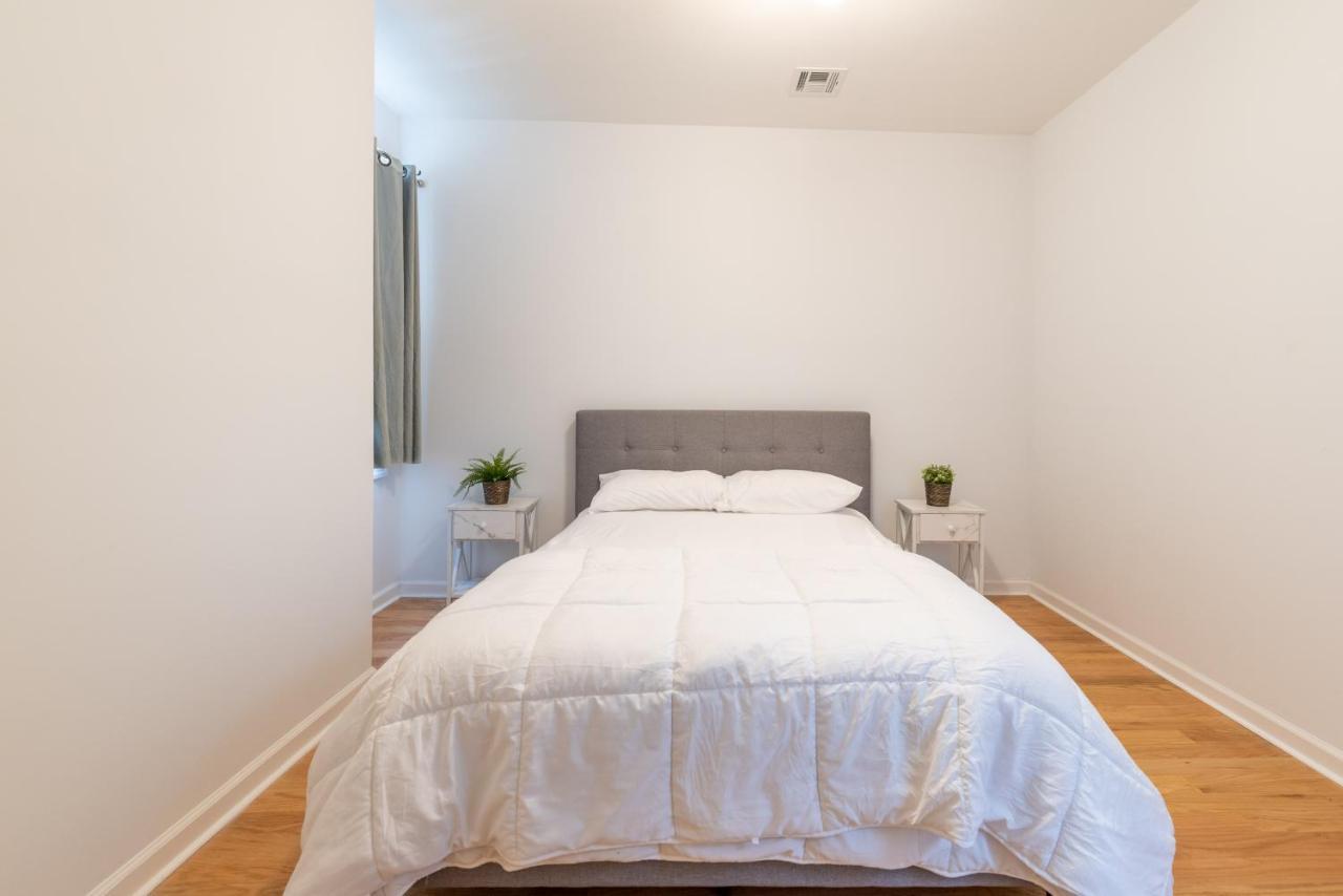 Вилла Tranquil Town House With Parking And Laundry - Just 25 Minutes To Time Square! Джерси-Сити Экстерьер фото
